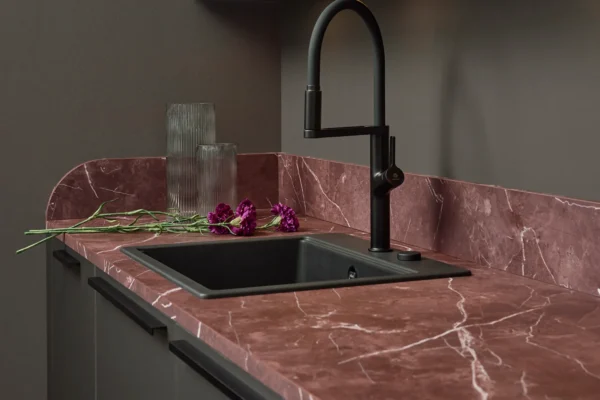 23856_Nolte_PEARL_UmbraMetallic_009_Red-Marble_A64_25mm_Griff-625